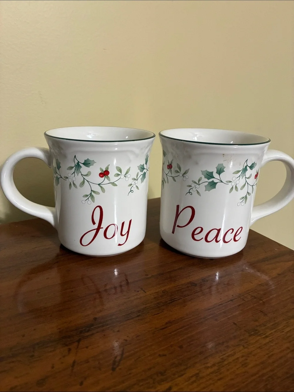 Pfaltzgraff Winterberry PEACE & JOY Mugs & Saucers - Picture 4 of 10